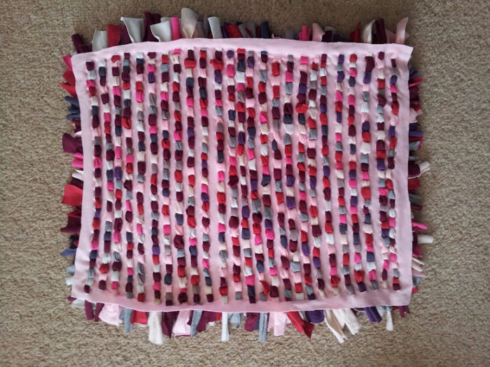 DIY TShirt Shag Rug ⋆ Look At What I Made