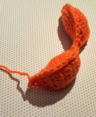 Assembling the segments (7) Assembling the segments 7 Crochet Pumpkin Segment Ball